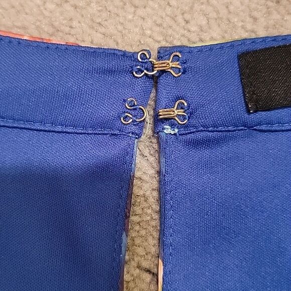 Guess Floral Sleeveless Dress Sz 8 - Picture 10 of 12